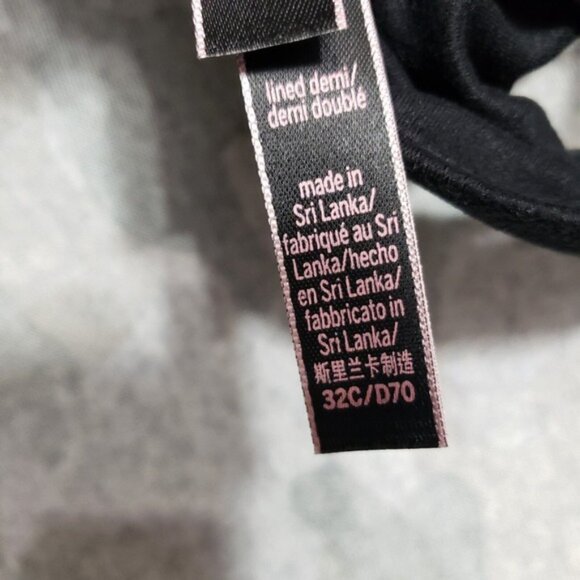 Victoria s Secret Bra Womens 32C‎ Black Body By Victoria Underwired - Picture 3 of 8
